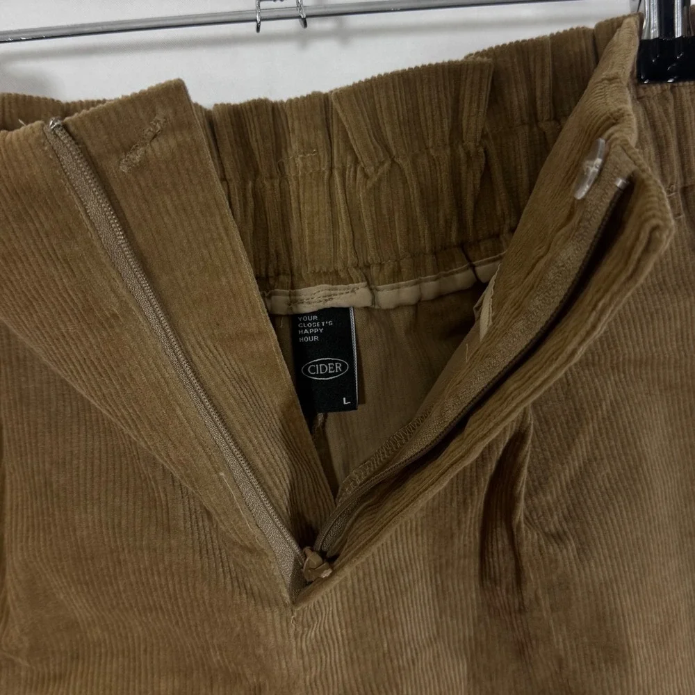 Cider Corduroy Shorts Womens Size L High Waist Tan Brown Paperbag‎ Waist